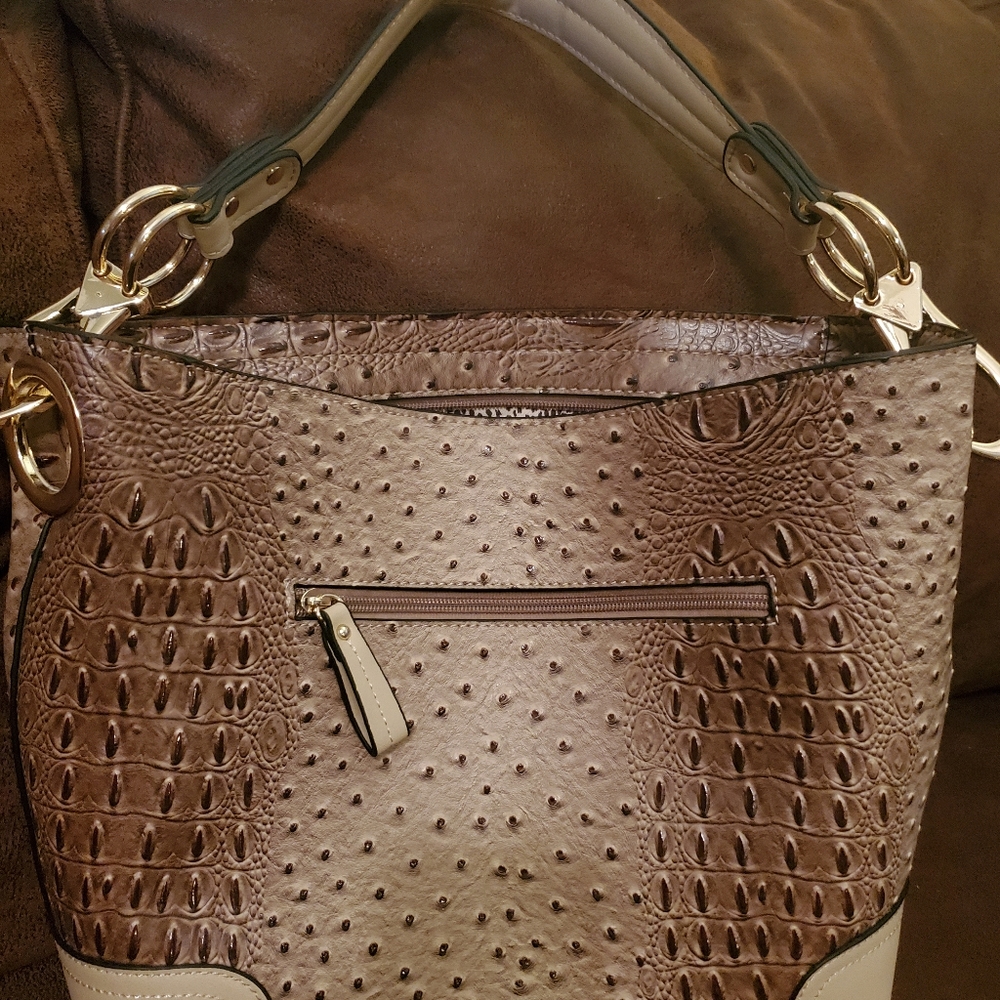 Beige Ostrich Embossed Wandy Hobo